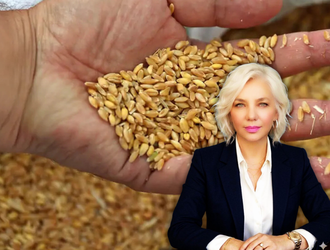 MELTEM ACAR S.SOLAKOĞLU KÖŞE YAZISI GÖRSELİ